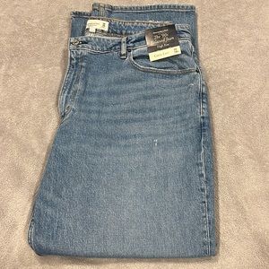 Abercrombie & Fitch ‘90s Relaxed High Rise Jeans